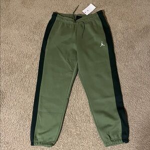 Jordan' Olive and Black Joggers